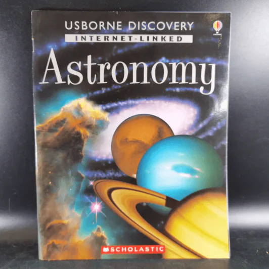 Astronomy Usborne Discovery รูปที่ 1