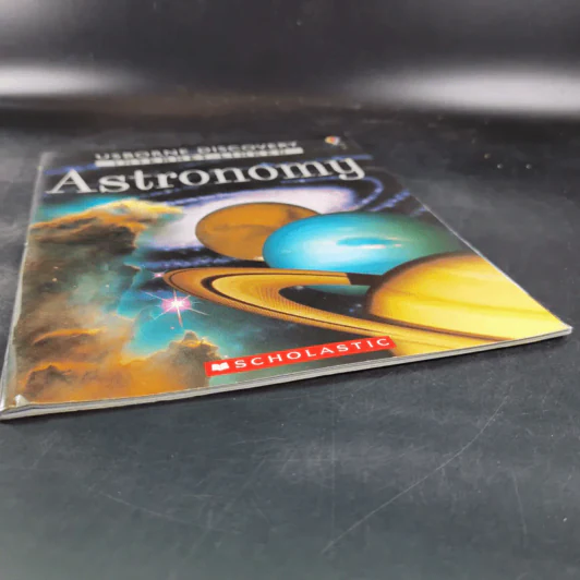 Astronomy Usborne Discovery รูปที่ 4