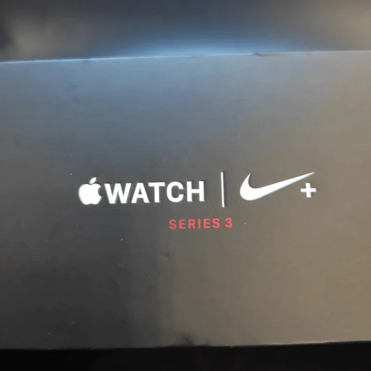 (มือสอง) Apple Watch Nike Series 3 + สายสีแดง รูปที่ 8