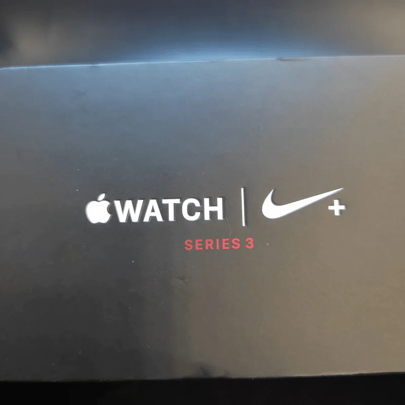 (มือสอง) Apple Watch Nike Series 3 + สายสีแดง รูปที่ 8