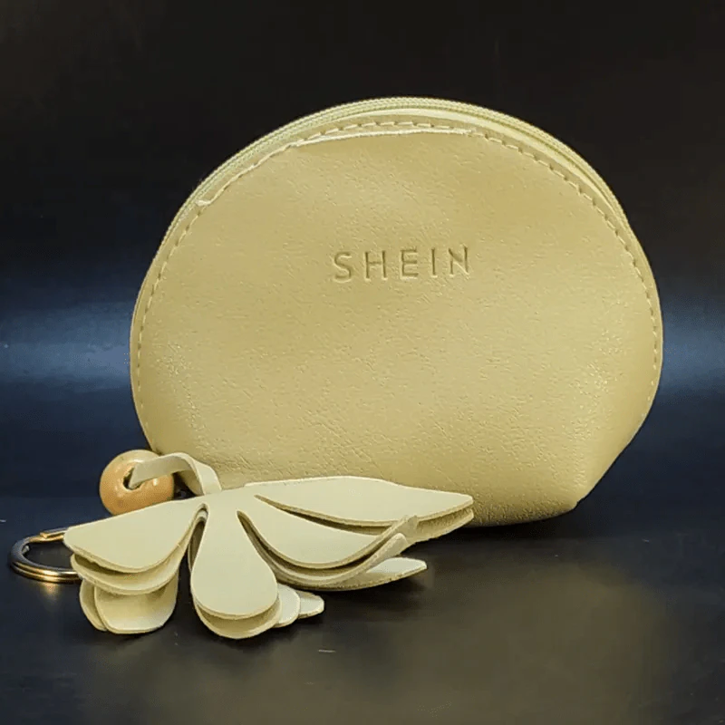 กระเป๋าคลัทช์พู่ประดับโลโก้ SHEIN สีเขียว รูปที่ 1