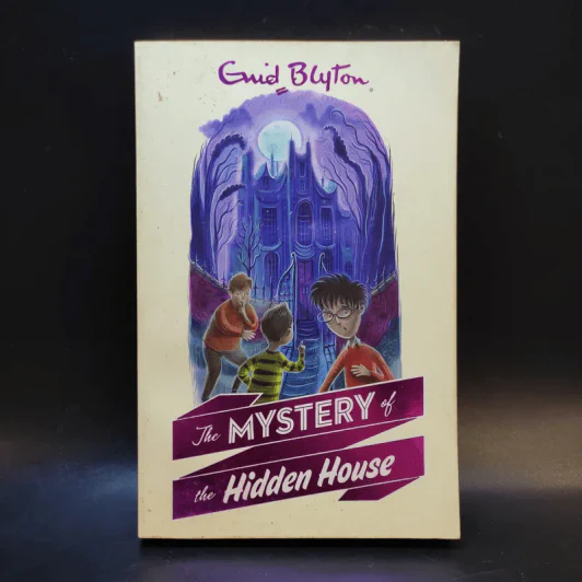 The Mystery of the Hidden House - Enid Blyton รูปที่ 1