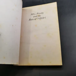 Mrs.Frisby and the Rats of NIMH - Robert C. O'Brien รูปที่ 7