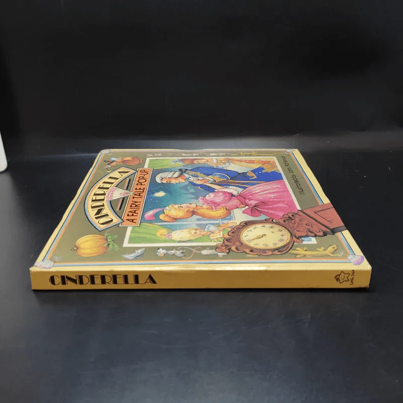 Cinderella A Fairy Tale Pop-Up - John Patience รูปที่ 3
