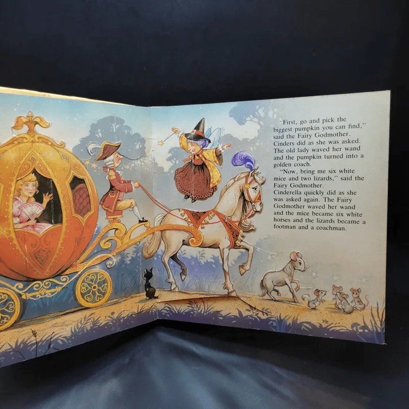 Cinderella A Fairy Tale Pop-Up - John Patience รูปที่ 10