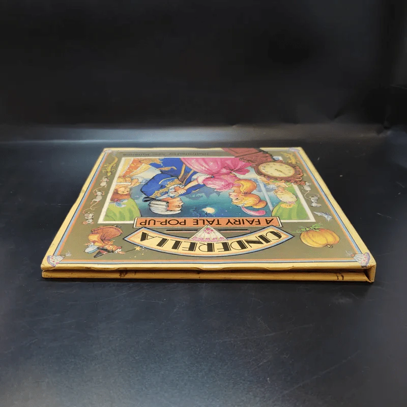 Cinderella A Fairy Tale Pop-Up - John Patience รูปที่ 6