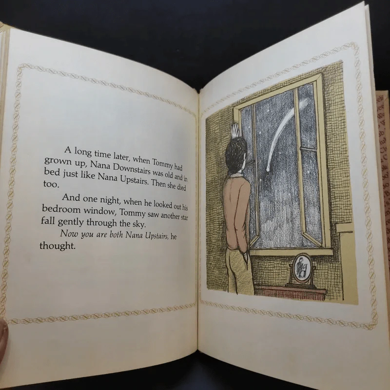 Hana Upstairs  Hana Downstairs - Tomie de Paola รูปที่ 10