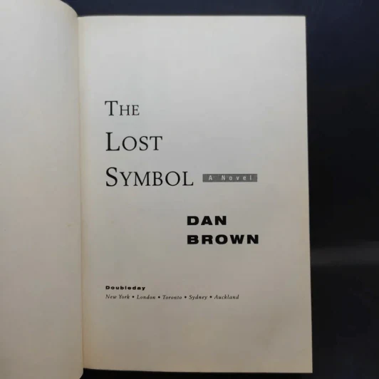The Lost Symbol - Dan Brown รูปที่ 9