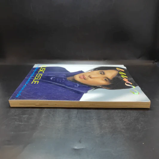 แพรว ปีที่ 25 ฉบับที่ 585 ม.ค.2547 เบิร์ด ธงไชย รูปที่ 4