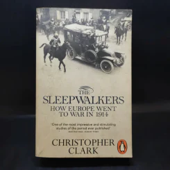 The Sleepwalkers - Christopher Clark รูปที่ 1