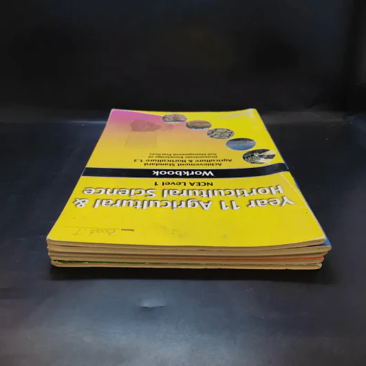 Year 11 Science Workbook 5 Books รูปที่ 4