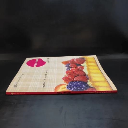 May Made Volume 3 Crunch Book - กุลพัชร์ กนกวัฒนาวรรณ รูปที่ 3