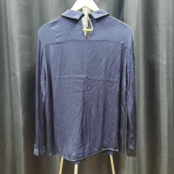 เสื้อเชิ้ตแขนยาว สีน้ำเงินเข้ม ซ่อนกระดุม อก 40 นิ้ว, ยาว 25 นิ้ว รูปที่ 2