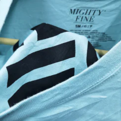 เสื้อครอป Mighty Fine สีฟ้าอมเขียว ลาย Girls Can อก 40 นิ้ว, ยาว 19 นิ้ว รูปที่ 4
