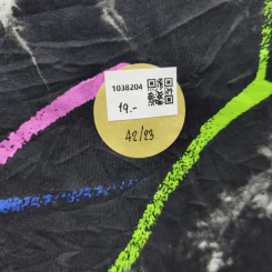 เสื้อยืดแขนสั้น มัดย้อม สีดำลายขาว อก 42 นิ้ว, ยาว 23 นิ้ว รูปที่ 4