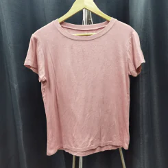 เสื้อยืดแขนสั้น สีชมพู อก 40 นิ้ว, ยาว 21 นิ้ว รูปที่ 1