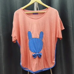 เสื้อยืดแขนสั้น สีส้ม ลายกระต่ายสีน้ำเงิน อก 46 นิ้ว, ยาว 24 นิ้ว รูปที่ 1