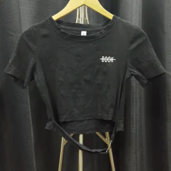 เสื้อครอป สีดำ BOOK อก 32 นิ้ว, ยาว 15 นิ้ว รูปที่ 1