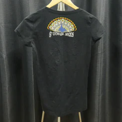 เสื้อยืดแขนสั้น สีดำ ลายนกยูง อก 34 นิ้ว, ยาว 23 นิ้ว รูปที่ 2