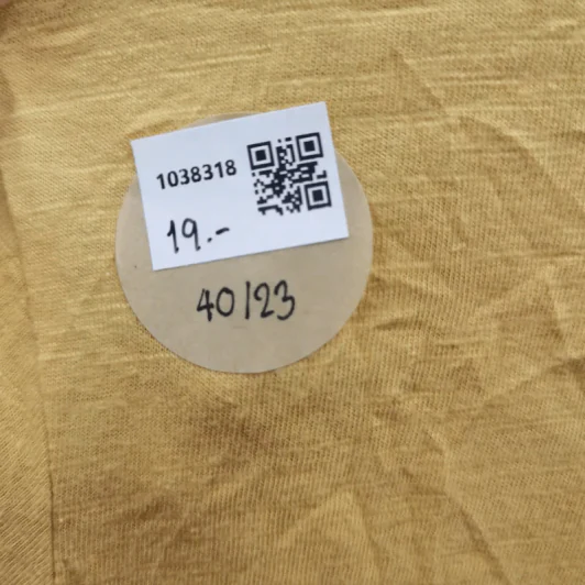 เสื้อยืดแขนสั้น คอวี สีส้ม อก 40 นิ้ว, ยาว 23 นิ้ว รูปที่ 4