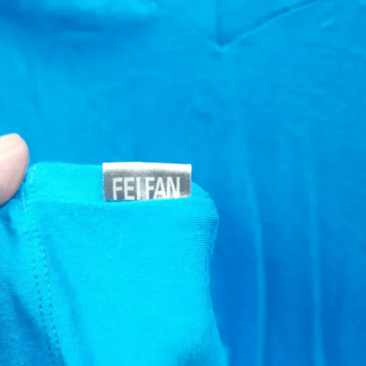 เสื้อยืดแขนสั้น คอวี สีฟ้า อก 36 นิ้ว, ยาว 22 นิ้ว รูปที่ 4