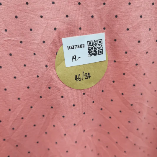 เสื้อยืดแขนสั้น สีส้ม ลายกระต่ายสีน้ำเงิน อก 46 นิ้ว, ยาว 24 นิ้ว รูปที่ 4