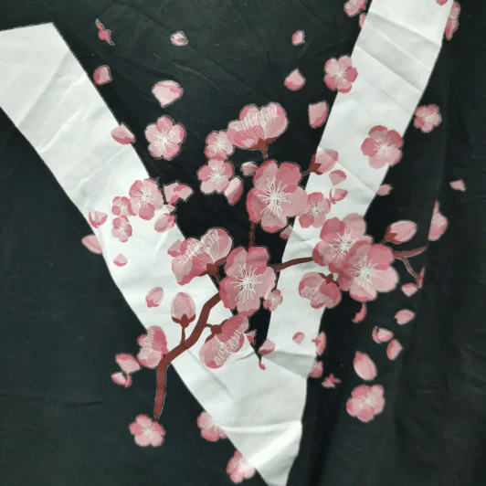 เสื้อครอป สีดำ ลายดอกไม้ อักษร V อก 38 นิ้ว, ยาว 19 นิ้ว รูปที่ 3