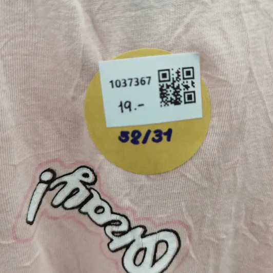 เสื้อยืดแขนสั้น สีชมพูอ่อน อก 52 นิ้ว, ยาว 31 นิ้ว รูปที่ 4