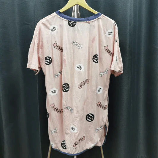เสื้อยืดแขนสั้น สีชมพูอ่อน อก 52 นิ้ว, ยาว 31 นิ้ว รูปที่ 2