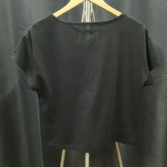 เสื้อยืดแขนสั้น สีดำ ผีเสื้อ อก 38 นิ้ว, ยาว 20 นิ้ว รูปที่ 2
