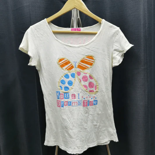 เสื้อยืด สีขาว ผีเสื้อ อก 34 นิ้ว, ยาว 23 นิ้ว รูปที่ 1
