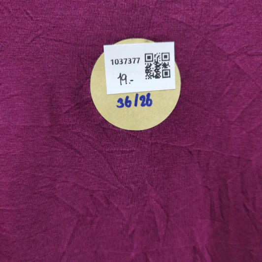 เสื้อยืดแขนสั้น สีชมพูเข้ม อก 36 นิ้ว, ยาว 26 นิ้ว รูปที่ 4