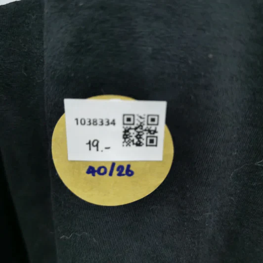 เสื้อยืดแขนสั้น สีดำ อก 40 นิ้ว, ลาย 26 นิ้ว รูปที่ 3