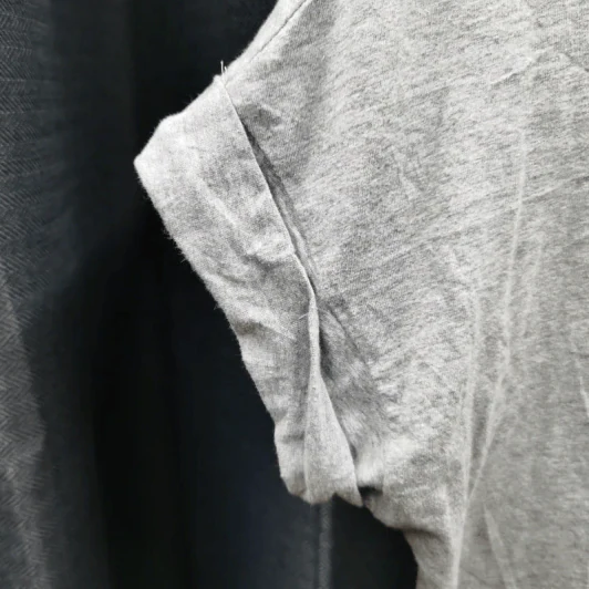 เสื้อยืดแขนสั้น สีเทา อก 36 นิ้ว, ยาว 25 นิ้ว รูปที่ 3