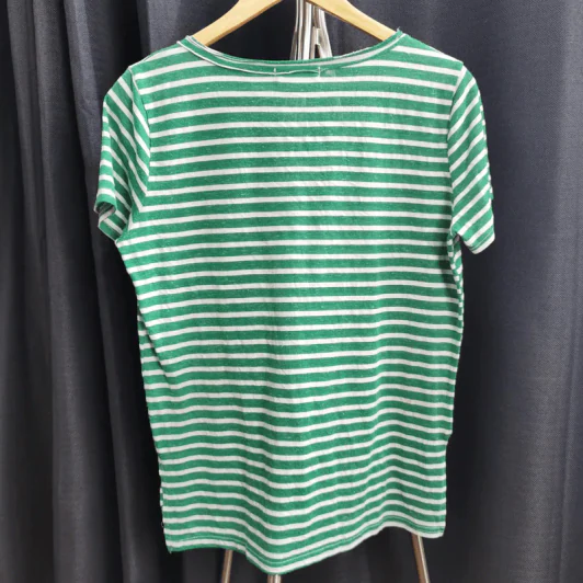 เสื้อยืดแขนสั้น สีเขียวสลับขาว อก 40 นิ้ว, ยาว 25 นิ้ว รูปที่ 2