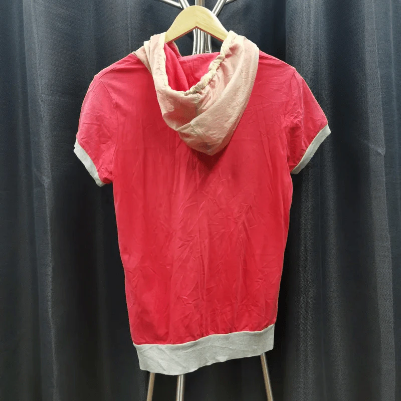 เสื้อฮู้ดแขนสั้น สีแดงแถบชมพู อก 36 นิ้ว, ยาว 26 นิ้ว รูปที่ 3