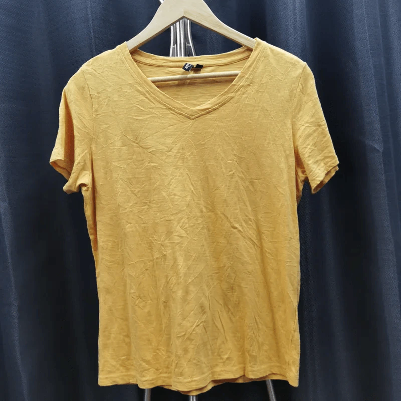 เสื้อยืดแขนสั้น คอวี สีส้ม อก 40 นิ้ว, ยาว 23 นิ้ว รูปที่ 1