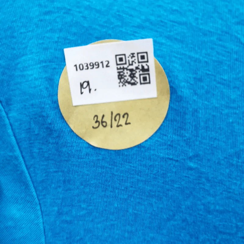 เสื้อยืดแขนสั้น คอวี สีฟ้า อก 36 นิ้ว, ยาว 22 นิ้ว รูปที่ 5