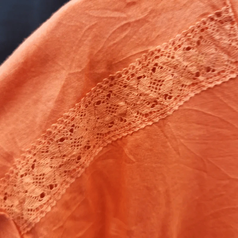 เสื้อยืดแขนสั้น สีส้ม ตกแต่งลายดอกไม้ อก 39 นิ้ว, ยาว 23 นิ้ว รูปที่ 3