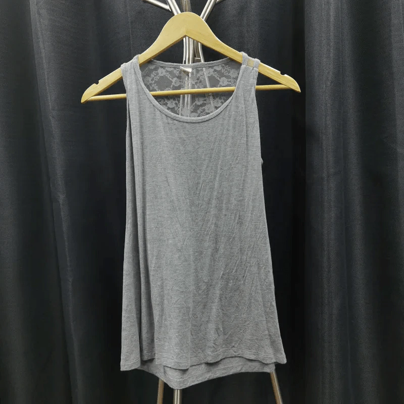 เสื้อกล้ามแฟชั่น สีเทา อก 36 นิ้ว, ยาว 24 นิ้ว รูปที่ 1
