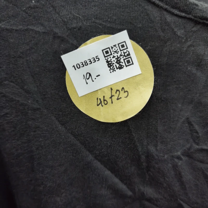 เสื้อยืด สีดำ ปลายจั๊ม อก 46 นิ้ว, ยาว 23 นิ้ว รูปที่ 4