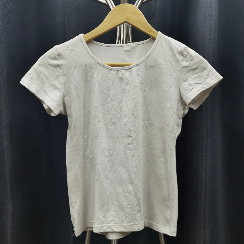 เสื้อยืดแขนสั้น สีขาวอมเทา อก 30 นิ้ว, ยาว 19 นิ้ว รูปที่ 1