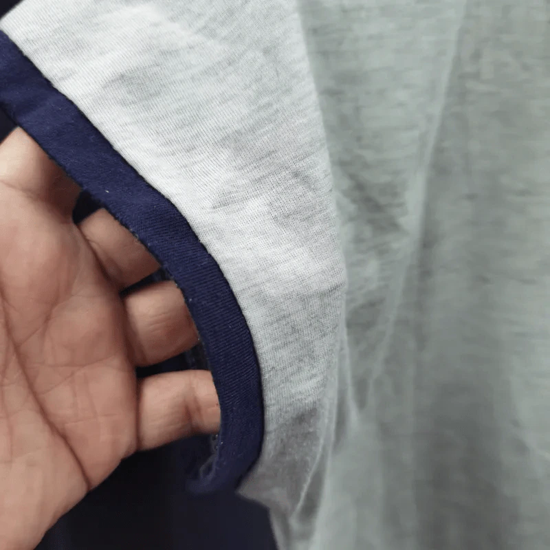 เสื้อยืดแขนสั้น สีเทา ลายแมวผูกโบว์สีแดง อก 42 นิ้ว, ยาว 22 นิ้ว รูปที่ 3
