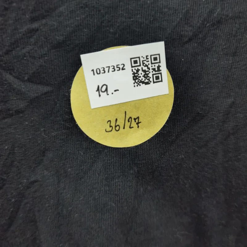 เสื้อยืดแขนสั้น สีดำ อก 36 นิ้ว, ยาว 27 นิ้ว รูปที่ 4