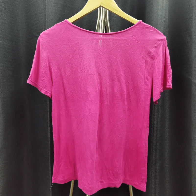 เสื้อยืดแขนสั้น สีชมพู ปักตกแต่งดอกไม้ อก 40 นิ้ว, ยาว 23 นิ้ว รูปที่ 3
