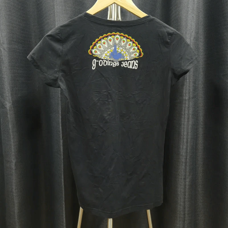 เสื้อยืดแขนสั้น สีดำ ลายนกยูง อก 34 นิ้ว, ยาว 23 นิ้ว รูปที่ 2