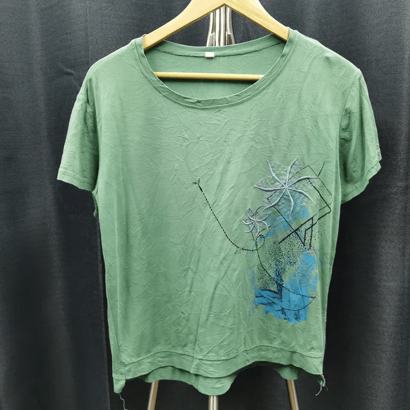 เสื้อยืดแขนสั้น สีเขียว อก 40 นิ้ว, ยาว 22 นิ้ว รูปที่ 1