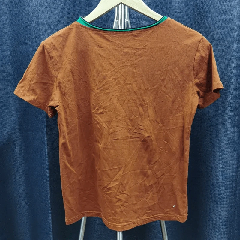 เสื้อยืดแขนสั้น สีน้ำตาล อก 34 นิ้ว, ยาว 21 นิ้ว รูปที่ 2