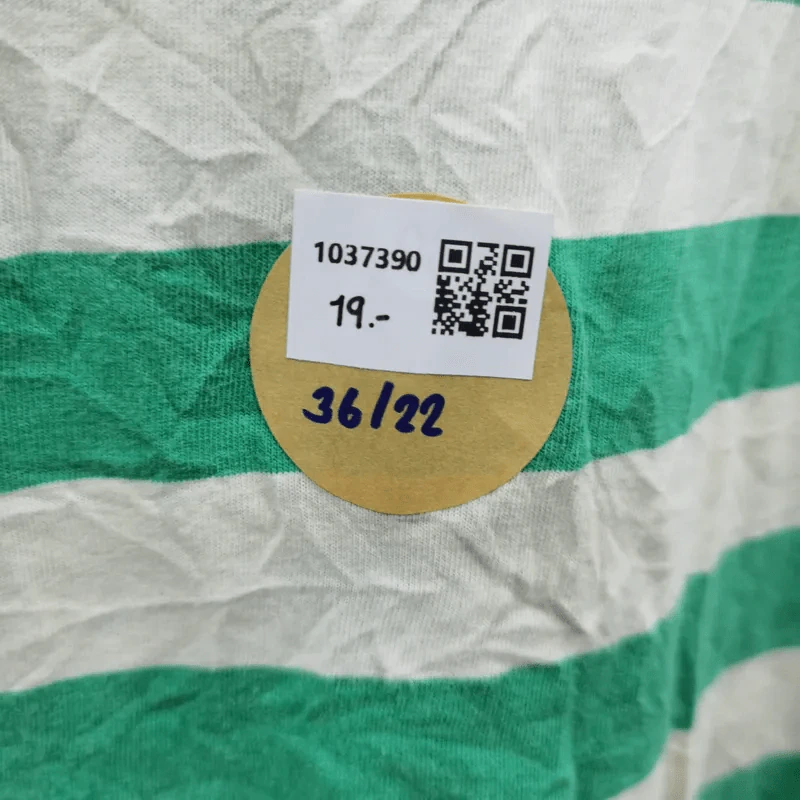 เสื้อยืด สีเขียวสลับขาว อก 36 นิ้ว, ยาว 22 นิ้ว รูปที่ 3