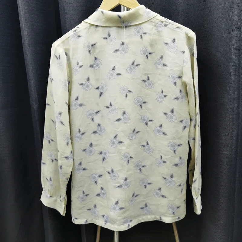 เสื้อเชิ้ตแขนยาว สีเหลืองอ่อน ลายดอกไม้ อก 40 นิ้ว, ยาว 24 นิ้ว รูปที่ 2